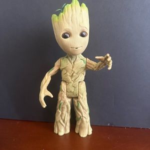 Groot toy sits over the shoulder